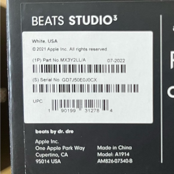 Beats Studio3 Wireless Noise Cancelling Over-Ear Headphones - Picture 3 of 10